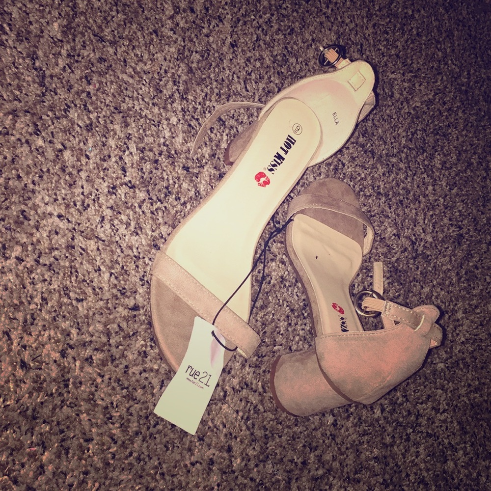 Nude heels